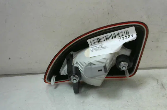 Feu arrière intérieur droit Renault TWINGO II (CN0_) 1.5 dci 75 (2010) 3 portes occasion