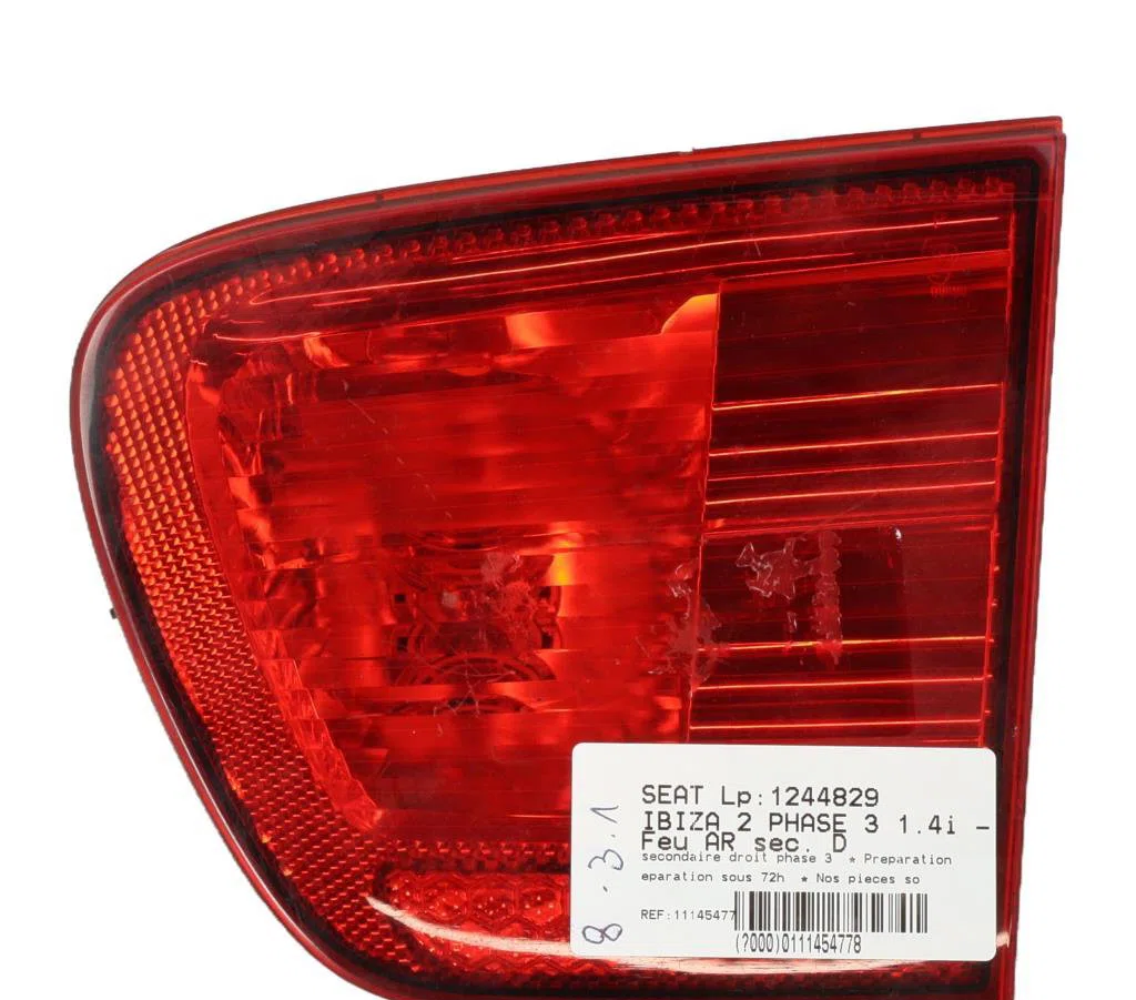 Feu arrière intérieur droit Seat IBIZA II (6K1) 1.4 i (1993-2002) occasion