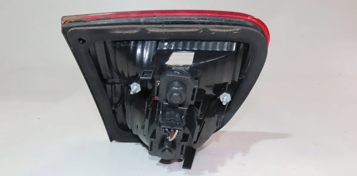 Feu arrière intérieur droit Seat LEON (1M1) 1.9 tdi (1999-2006) occasion