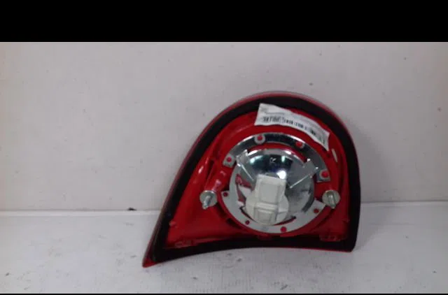 Feu arrière intérieur droit Volkswagen GOLF V (1K1) 1.9 tdi (2003-2008) occasion