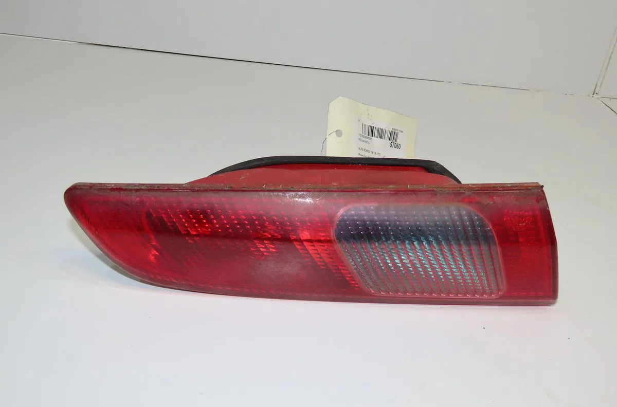 Feu arrière interieur gauche Alfa romeo 156 Sportwagon (932_) 1.9 jtd (932b2b, 932b2c) (2001-2006) occasion