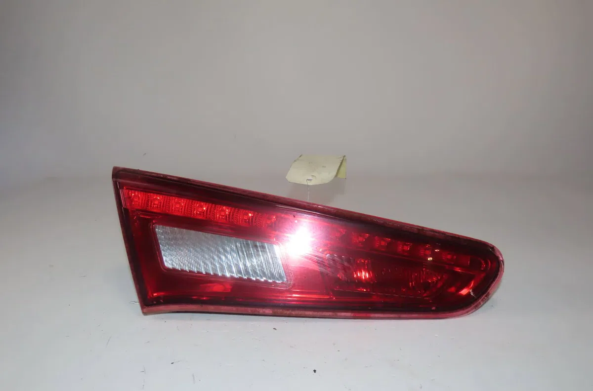 Feu arrière interieur gauche Alfa romeo GIULIETTA (940_) 2.0 jtdm (940.fxl1a) (2010-2020) occasion