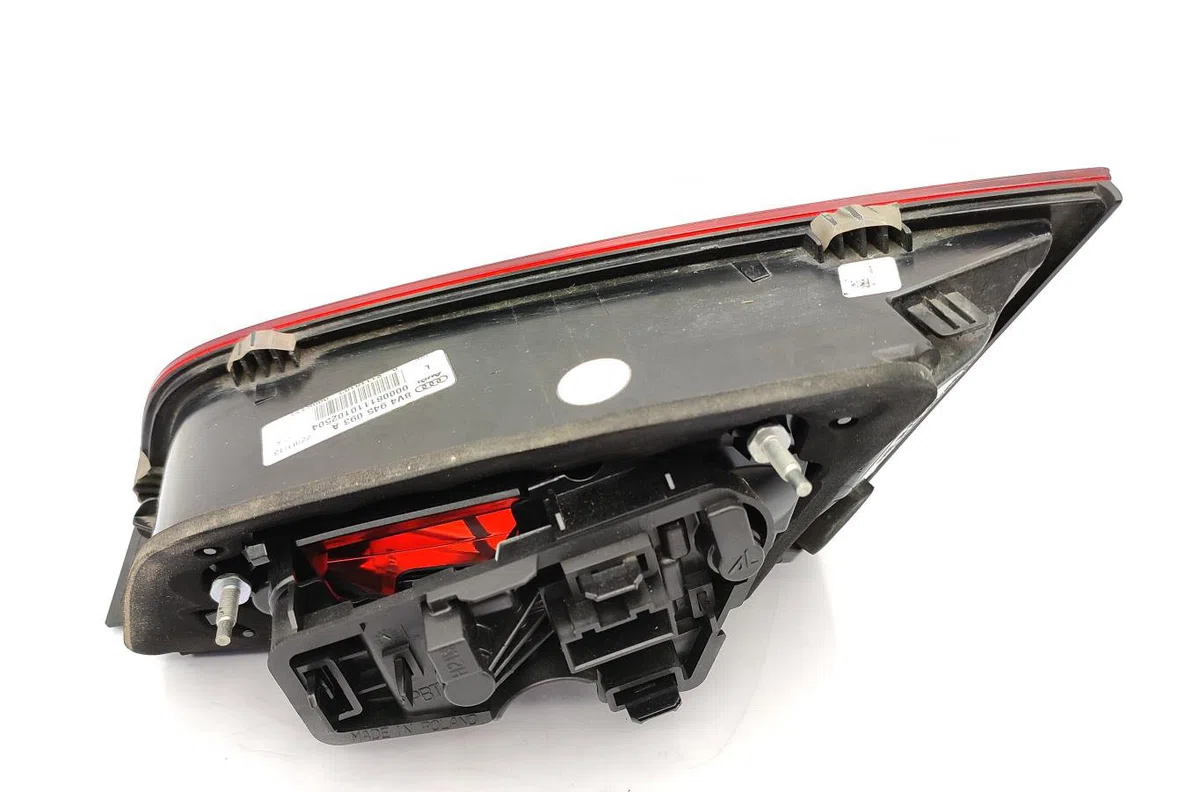 Feu arrière interieur gauche AUDI A3 3 SPORTBACK PHASE 1 occasion