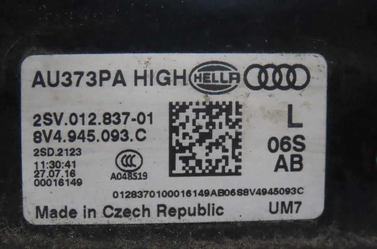 Feu arrière interieur gauche Audi A3 Sportback (8VA, 8VF) 2.0 tdi (2012-2020) 5 portes occasion