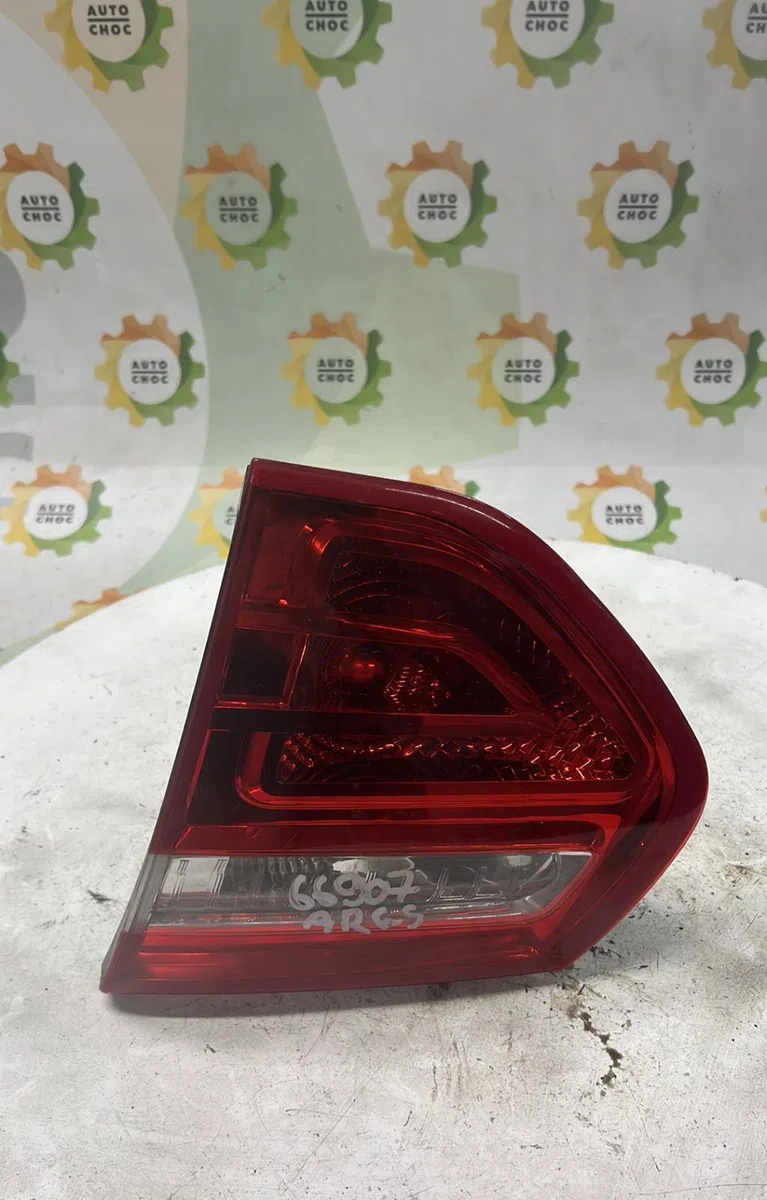 Feu arrière interieur gauche CITROEN C4 PICASSO 1 occasion