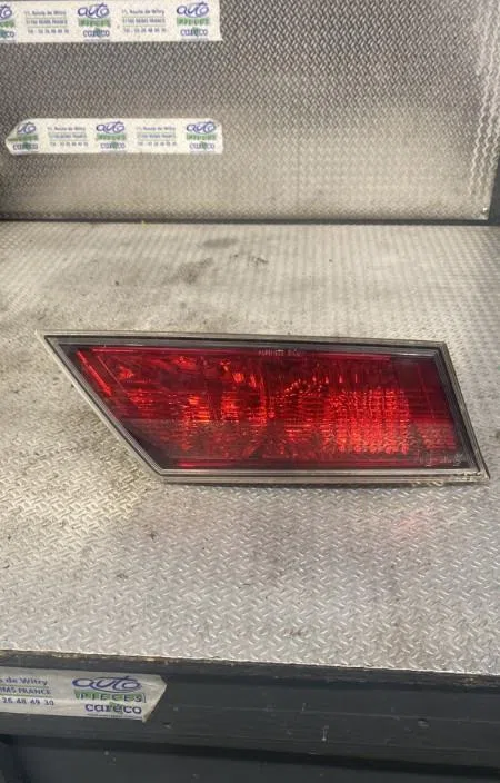Feu arrière interieur gauche HONDA CIVIC 8 CIVIC 8 PHASE 2 occasion