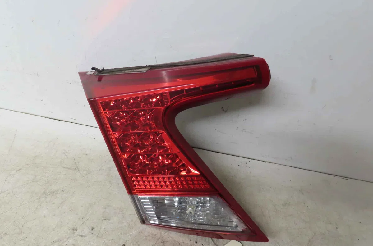 Feu arrière interieur gauche HONDA CIVIC IX occasion