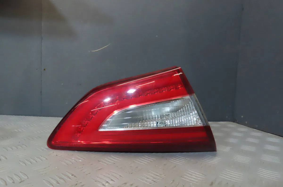 Feu arrière interieur gauche Hyundai I30 (GD) 1.6 crdi (2011-2015) occasion