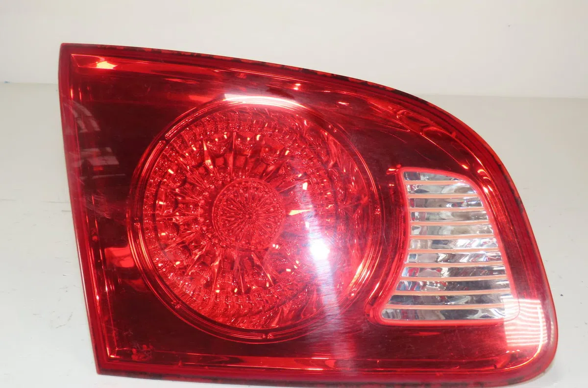 Feu arrière interieur gauche Hyundai SANTA FÉ II (CM) 2.2 crdi 4x4 (2006-2009) occasion