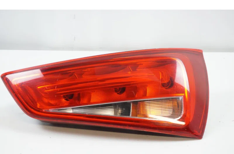 Feu arriere principal droit (feux) pour AUDI A1 1 PHASE 1