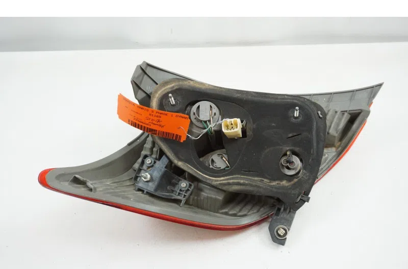 Feu arriere principal droit (feux) pour TOYOTA YARIS 3 PHASE 1