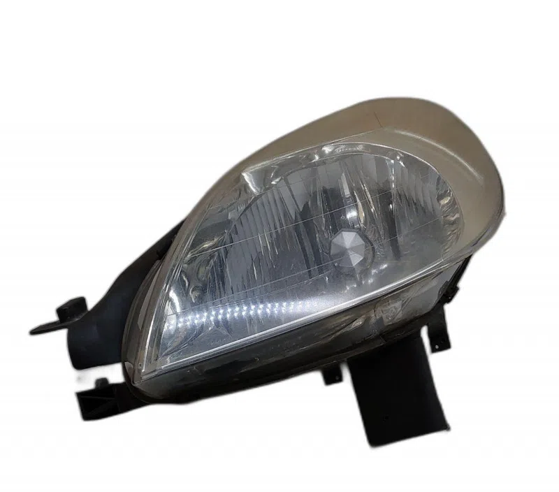 FEU AVANT GAUCHE CITROEN XSARA PICASSO 00006205W0