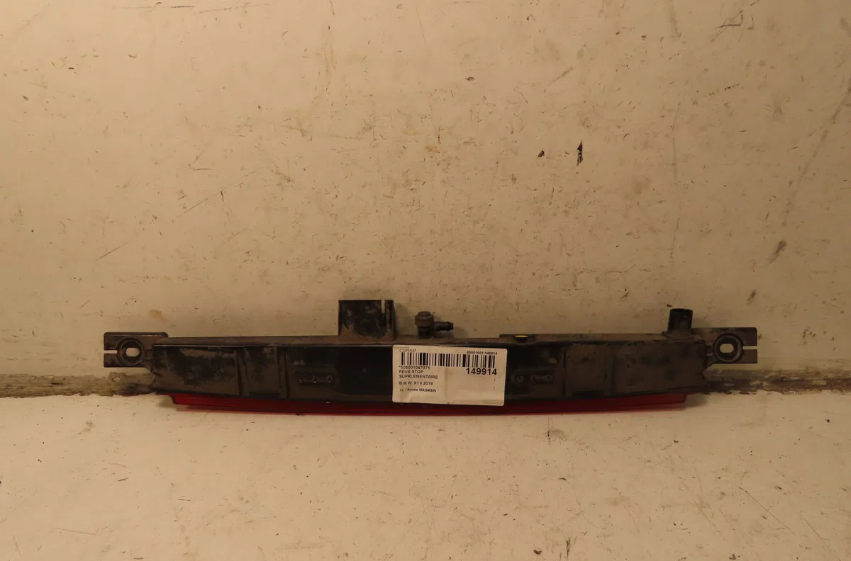 Feux stop supplementaire Bmw X1 (F48) Xdrive 20 d (2015) occasion