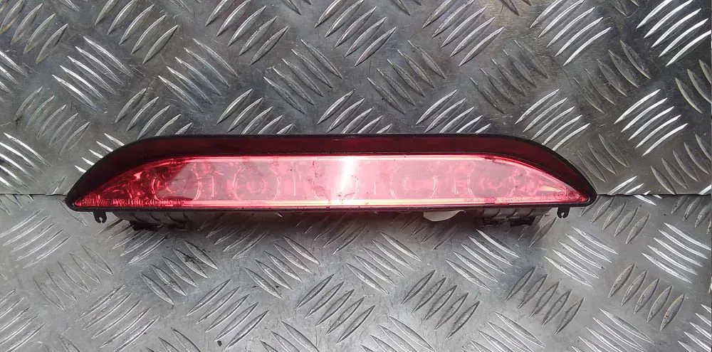Feux stop supplementaire Chevrolet AVEO - KALOS 3-5 portes (T250, T255) 1.2 (2008) 5 portes occasion