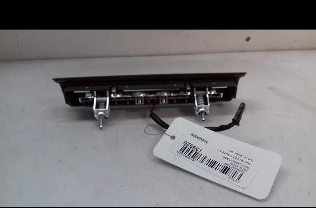 Feux stop supplementaire Chevrolet CRUZE 3-5 portes (J305) 1.7 d (2012-2015) occasion