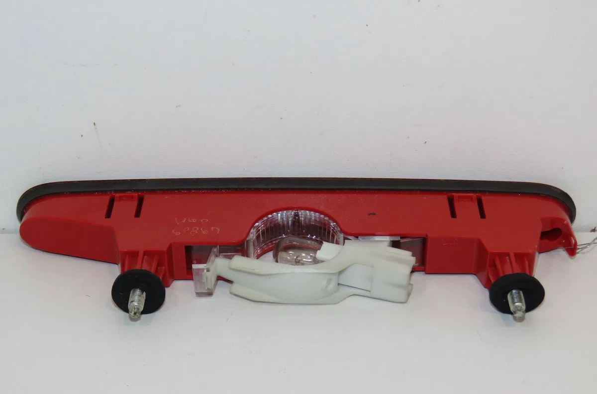 Feux stop supplementaire Citroen BERLINGO (ER_, EC_) 1.5 bluehdi 100 (2018) occasion