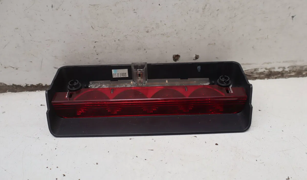Feux stop supplementaire Citroen C2 (JM_) 1.4 hdi (2003-2009) 3 portes occasion
