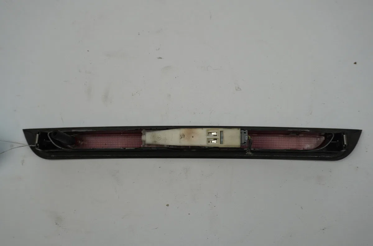 Feux stop supplementaire Citroen C3 I (FC_, FN_) 1.6 16v hdi (2005) occasion