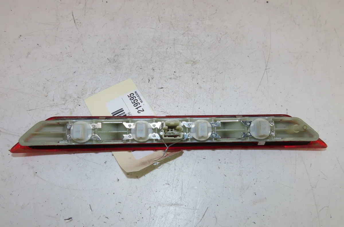 Feux stop supplementaire Citroen C3 II (SC_) 1.4 hdi 70 (sc8hzc, sc8hr0, sc8hp4) (2009) 5 portes occasion