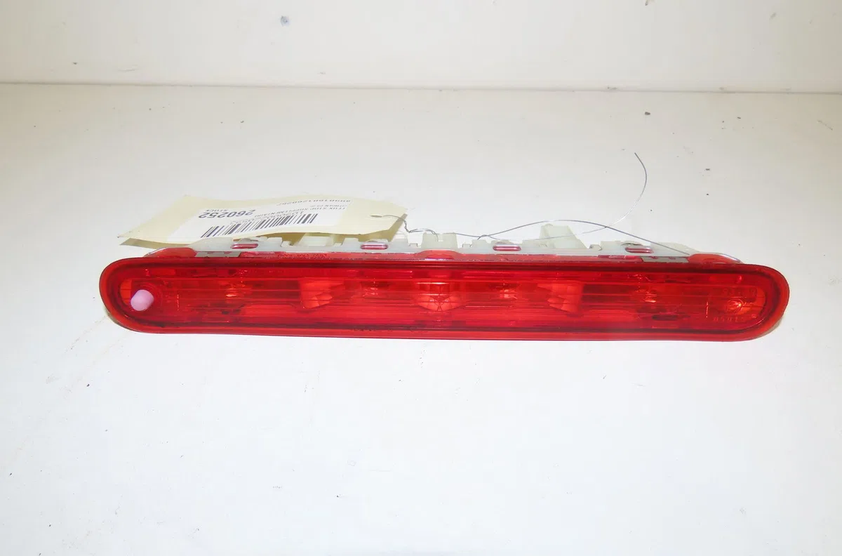 Feux stop supplementaire Citroen C3 III (SX) 1.2 thp 110 (2016) occasion