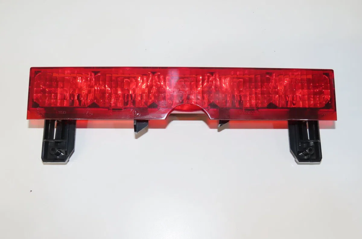 Feux stop supplementaire Citroen C4 Coupé (LA_) 2.0 hdi (2004-2010) occasion