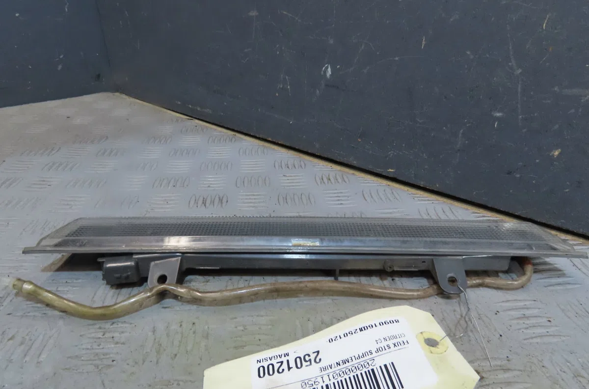 Feux stop supplementaire Citroen C4 I (LC_) 1.6 hdi (2004-2011) 5 portes occasion
