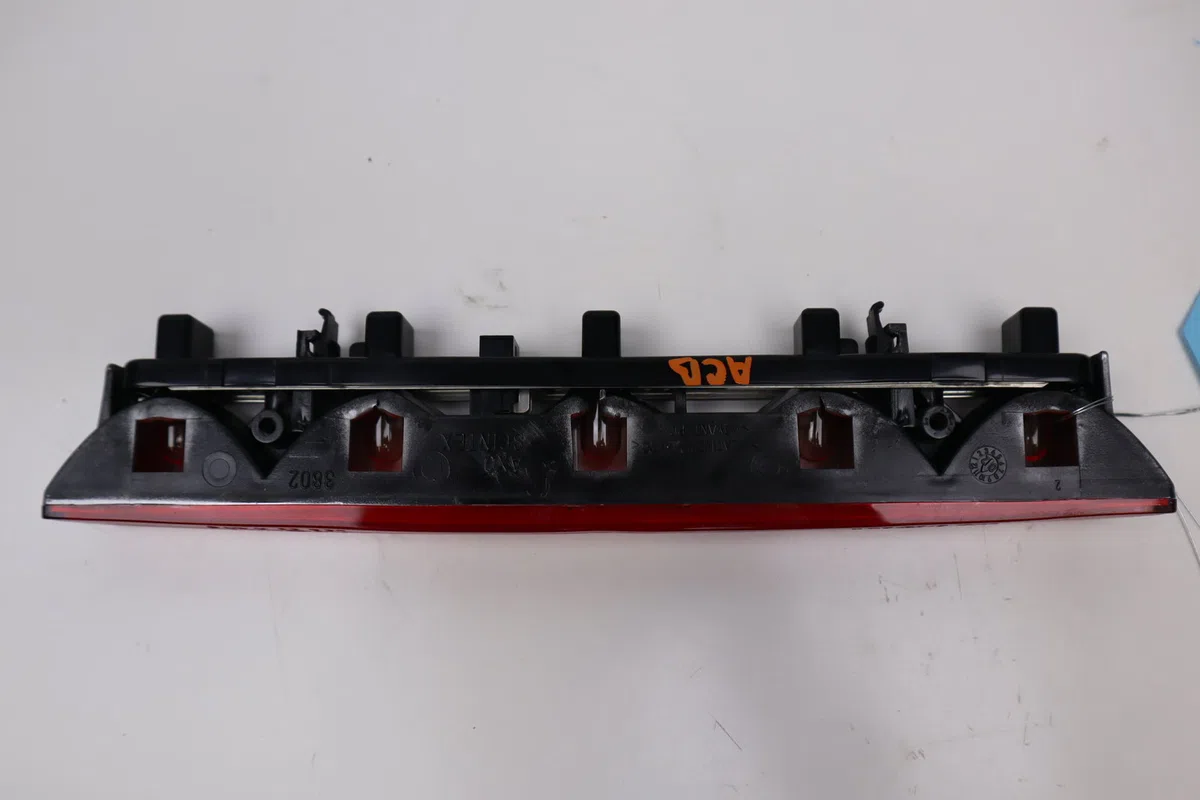 Feux stop supplementaire Citroen C5 I (DC_) 2.2 hdi (dc4hxb, dc4hxe) (2001-2004) occasion