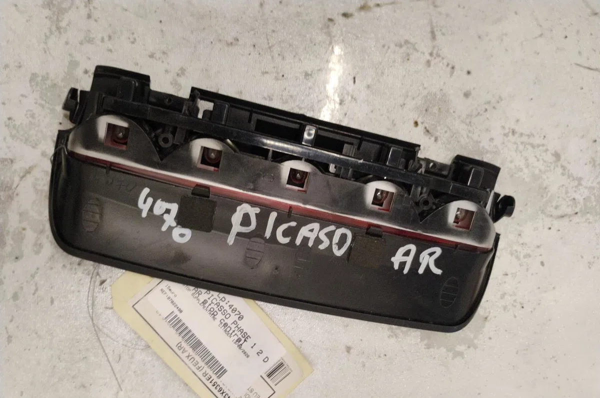 Feux stop supplementaire CITROEN XSARA PICASSO PHASE 1 occasion