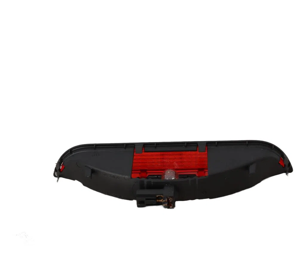 Feux stop supplementaire Dacia SANDERO II 1.5 dci 75 - blue dci 75 (b8jw, b8m4, b8ah, b8m7, b8m6) (2012) occasion