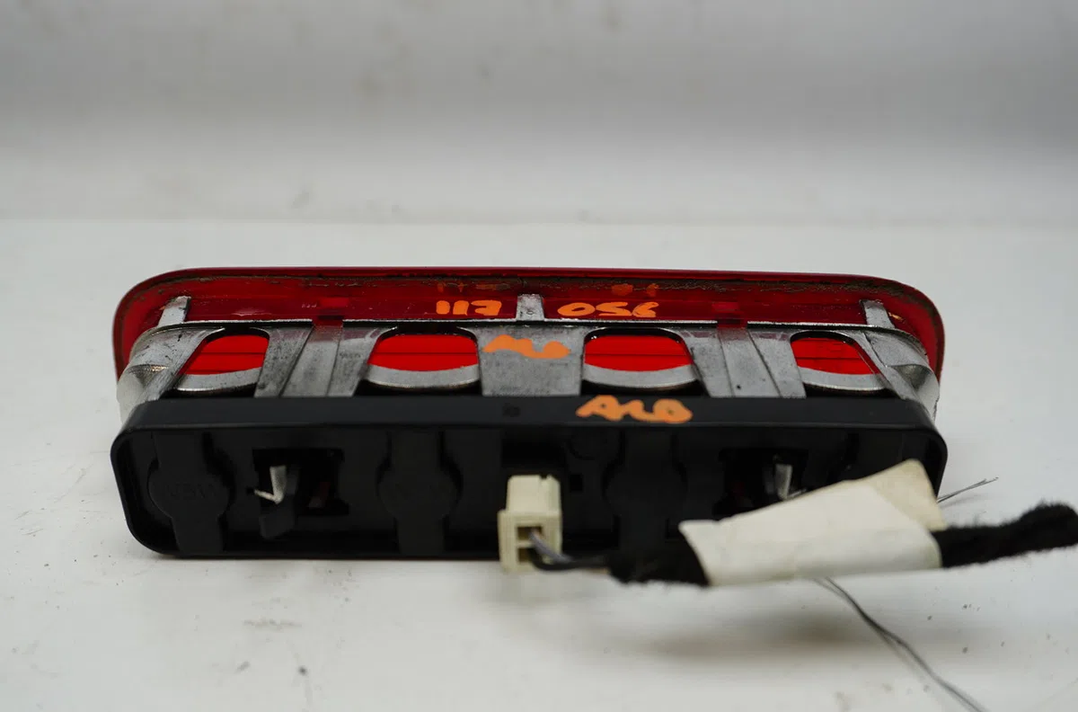 Feux stop supplementaire Fiat FIORINO Camionnette-Monospace (225_) 1.4 natural power (225bxc1a, 225axc1a) (2008) occasio