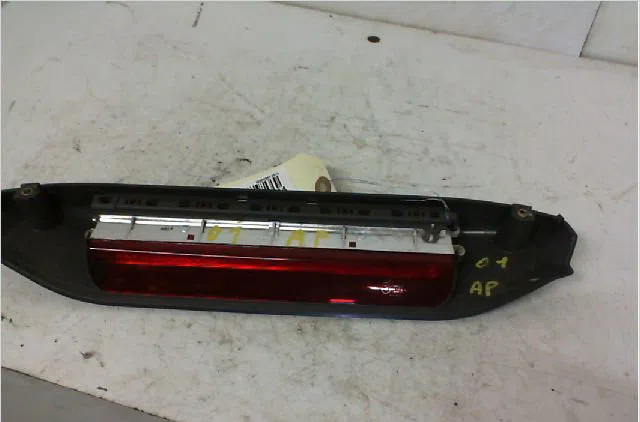 Feux stop supplementaire FIAT PANDA II Phase 1 09-2003--12-2012 1.2i 60ch occasion