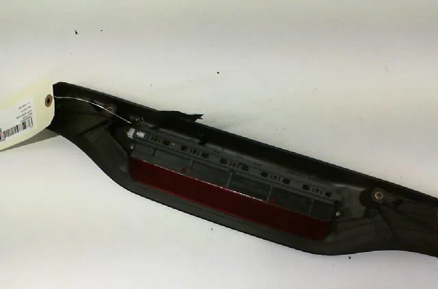 Feux stop supplementaire FIAT PUNTO II Phase 1 10-1999--05-2003 JTD 85ch occasion