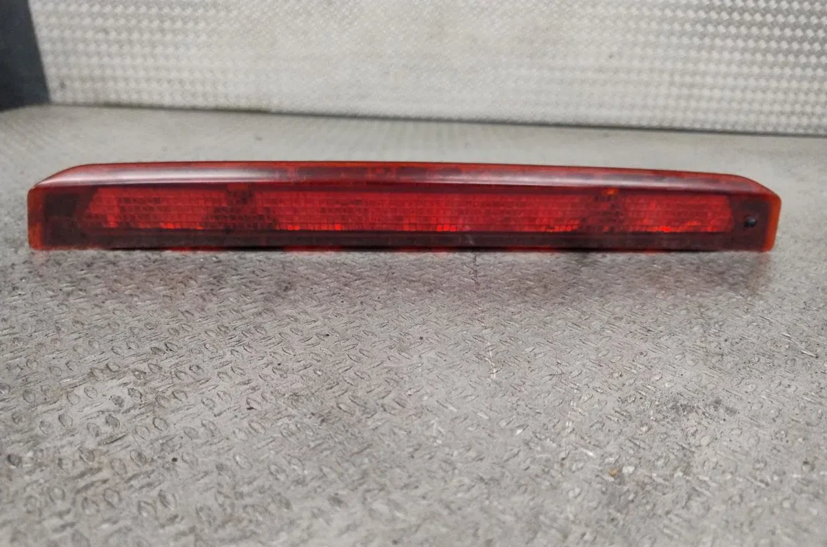 Feux stop supplementaire FORD C-MAX 2  C-MAX 2 PHASE 1 occasion