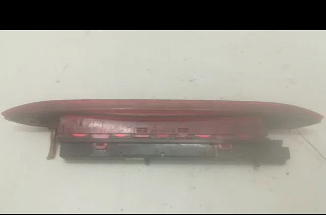 Feux stop supplementaire Ford FOCUS I Clipper (DNW) 1.8 turbo di - tddi (1999-2004) occasion