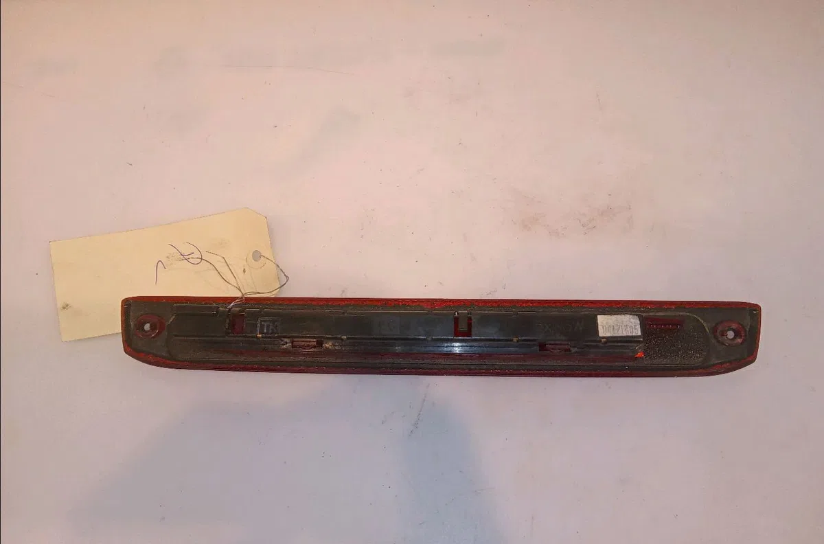 Feux stop supplementaire Ford FOCUS II (DA_, HCP, DP) 2.0 tdci (2004-2008) occasion