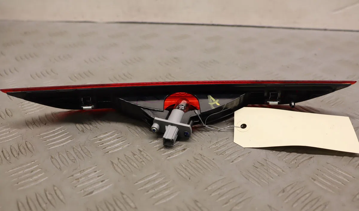 Feux stop supplementaire Ford KA III (UK, FK) 1.2 (2016) occasion