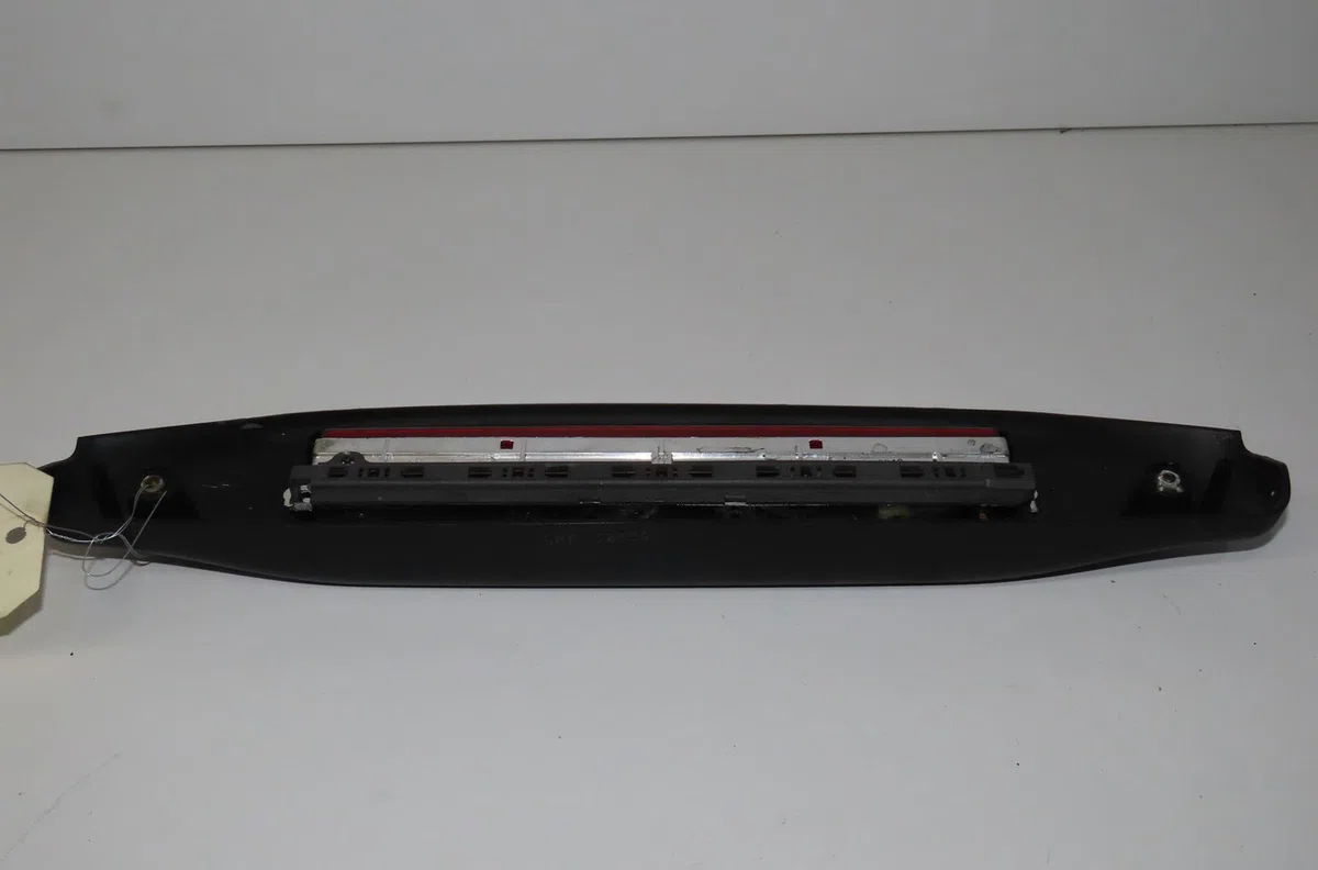 Feux stop supplementaire Ford KA (RU8) 1.2 (2008-2016) 3 portes occasion