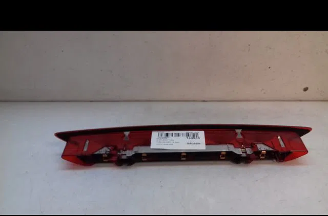 Feux stop supplementaire Ford MONDEO IV (BA7) 1.8 tdci (2007-2015) occasion