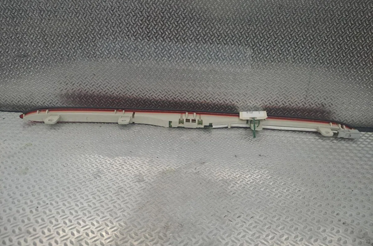 Feux stop supplementaire HONDA CIVIC 8  CIVIC 8 PHASE 1 occasion