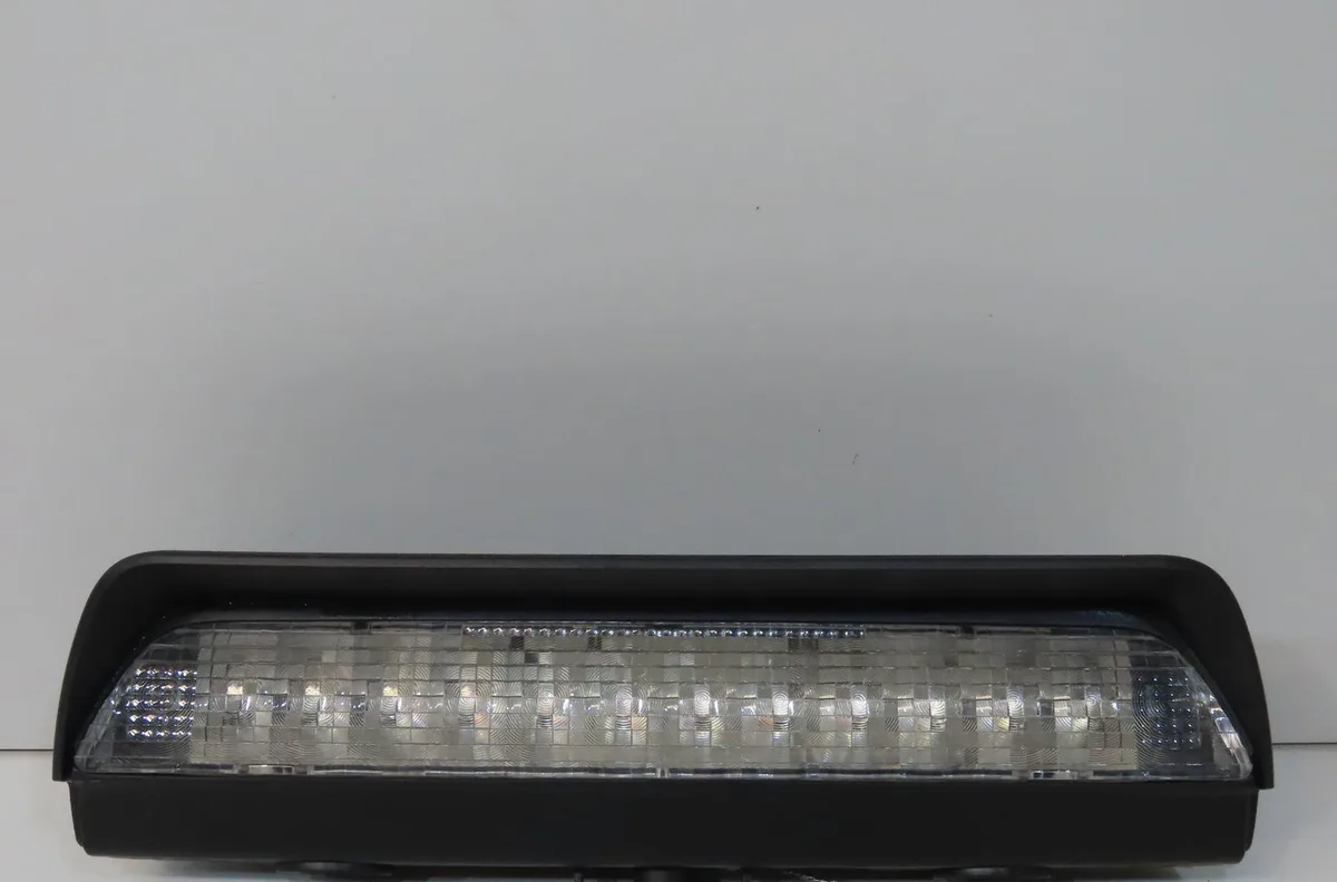 Feux stop supplementaire Honda JAZZ III (GE_, GG_, GP_, ZA_) 1.3 i (ge6, gg3, gg6) (2008) occasion