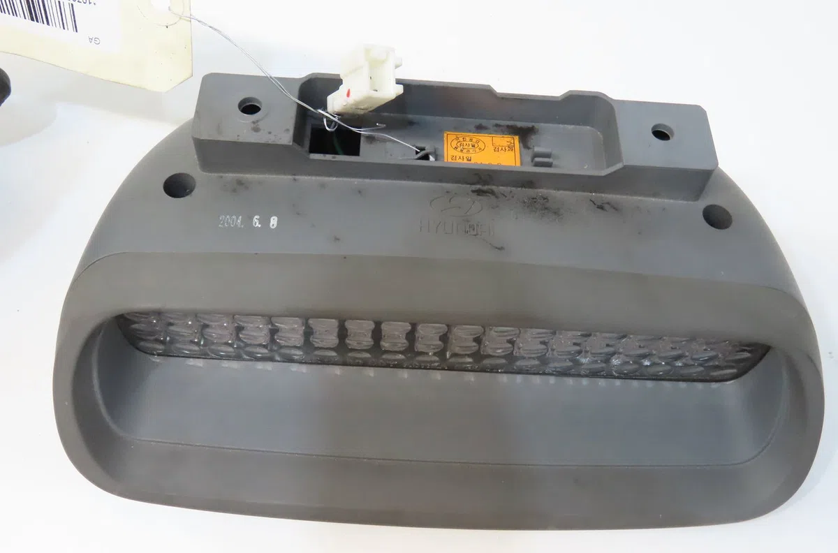 Feux stop supplementaire Hyundai SANTA FÉ I (SM) 2.0 crdi 4x4 (2003-2006) occasion