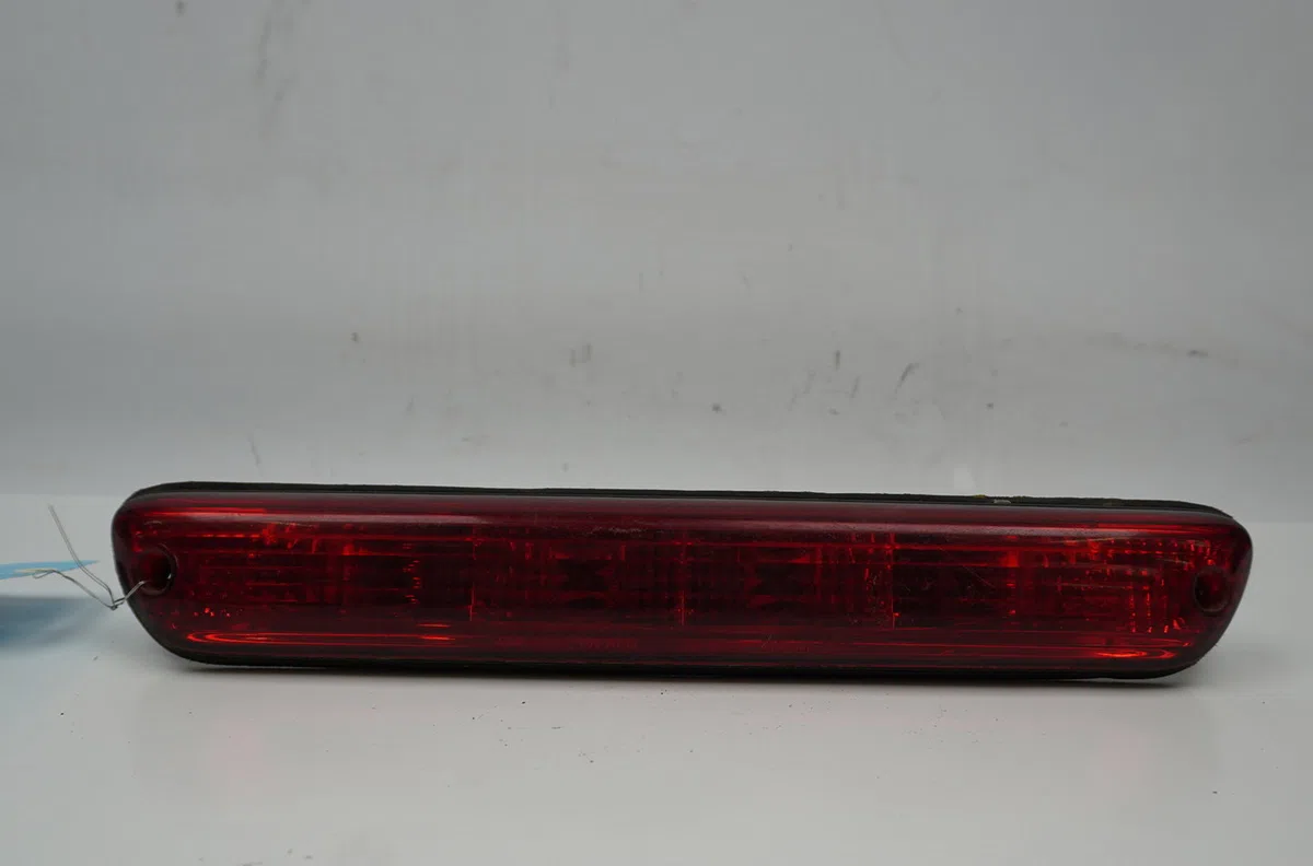 Feux stop supplementaire ISUZU D-MAX I  3.0D 163ch occasion