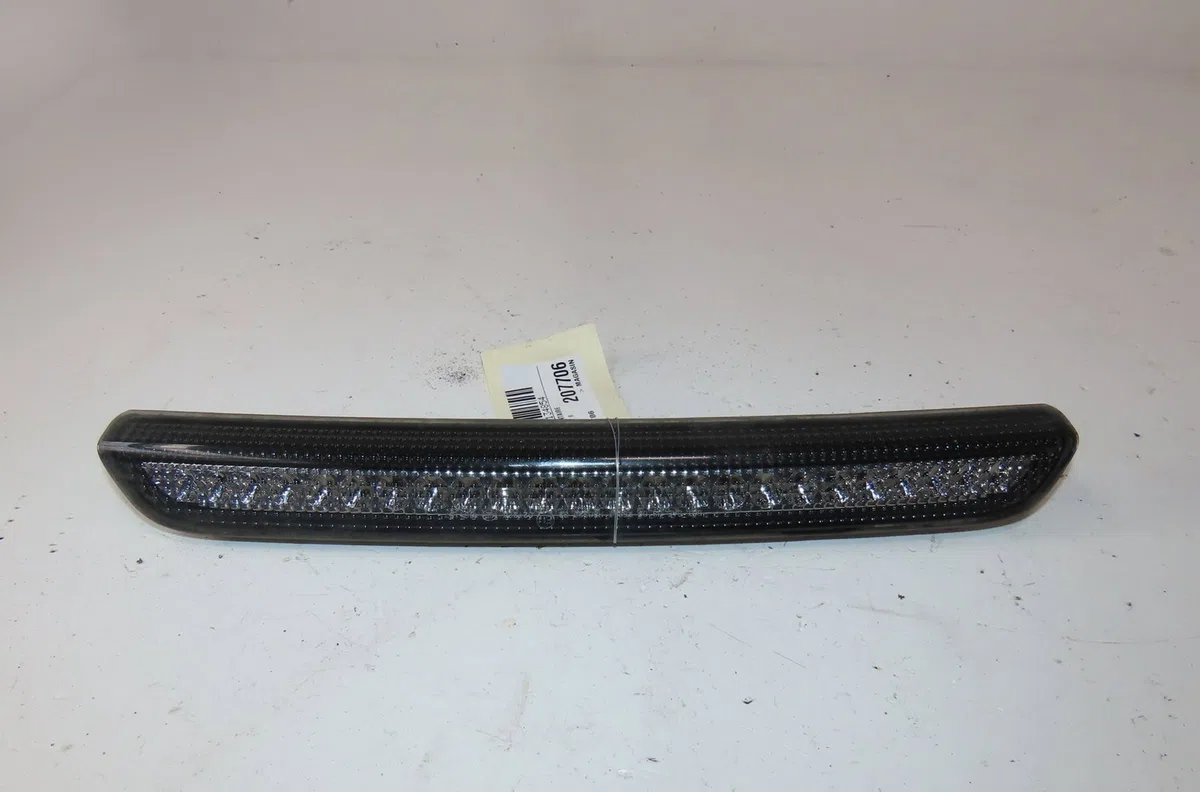 Feux stop supplementaire Land rover RANGE ROVER SPORT II (L494) 3.0 tdv6 4x4 (2013) occasion