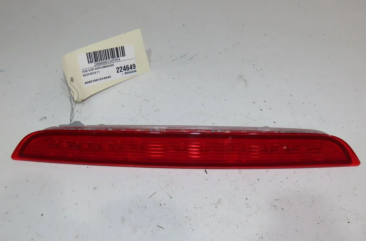 Feux stop supplementaire Mazda 2 (DE_, DH_) 1.3 (de3fs) (2007-2015) occasion