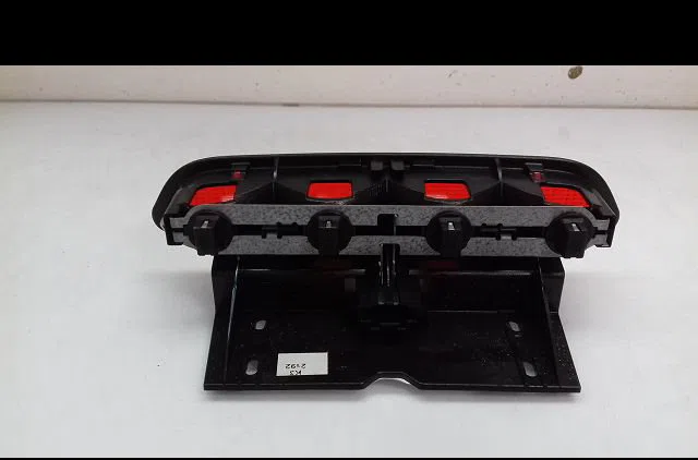 Feux stop supplementaire Mercedes-benz CLASSE A (W168) A 160 (168.033, 168.133) (1997-2004) occasion