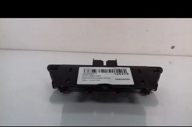 Feux stop supplementaire Mercedes-benz CLASSE A (W168) A 160 cdi (168.006) (2001-2004) occasion