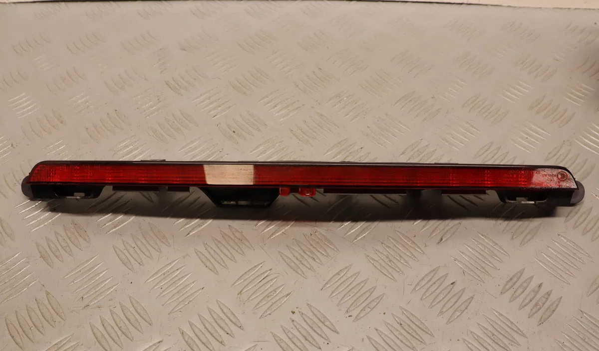 Feux stop supplementaire Mercedes-benz CLASSE A (W176) A 250 (176.044) (2012-2018) occasion