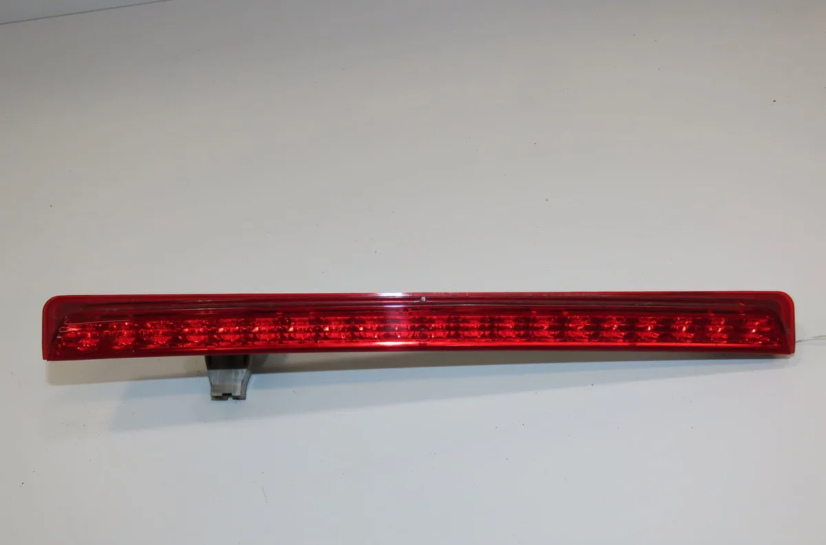 Feux stop supplementaire Mercedes-benz CLASSE C T-Model (S203) C 220 cdi (203.208) (2004-2007) 5 portes occasion