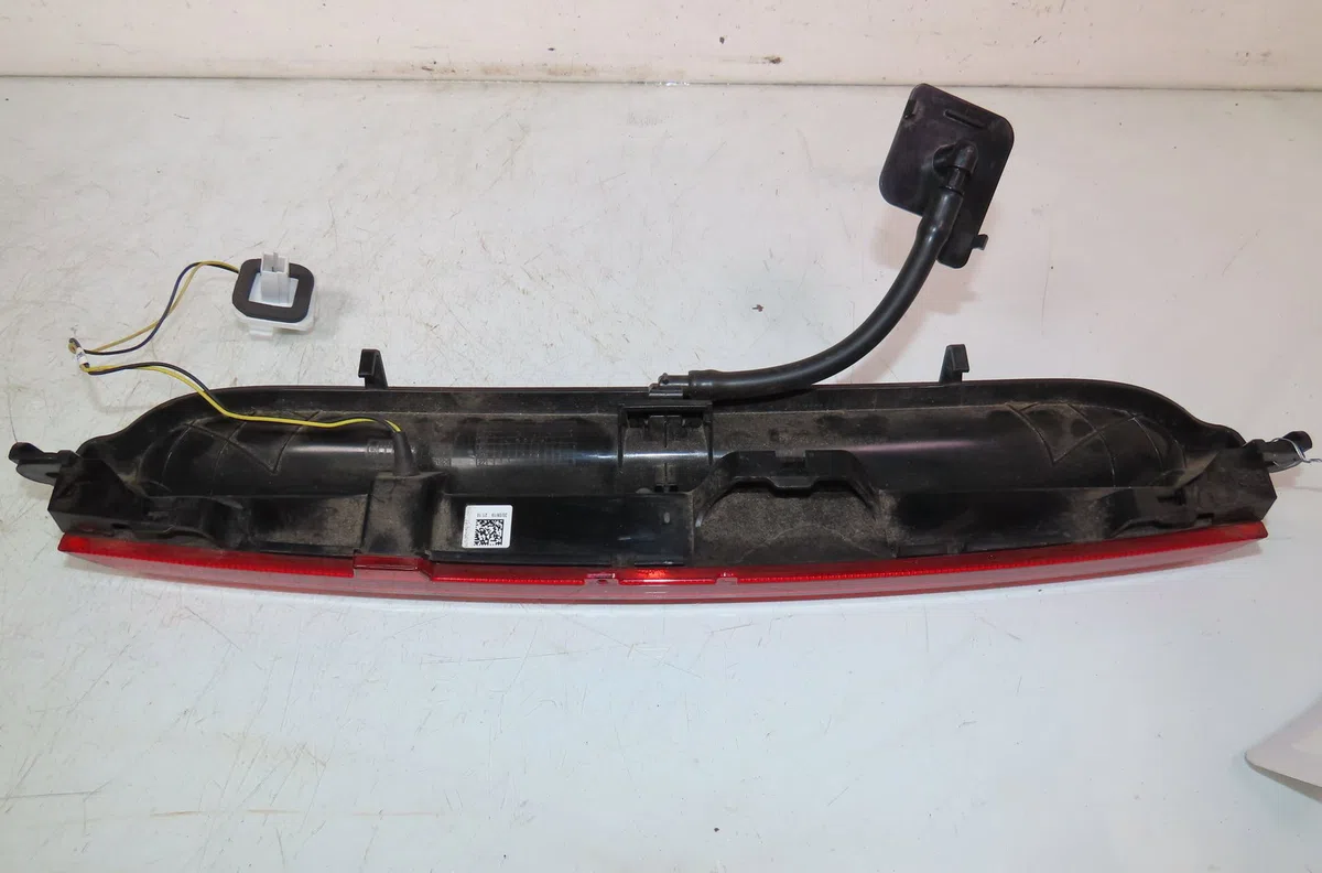 Feux stop supplementaire Mercedes-benz GLB (X247) Glb 200 d (247.612) (2019) occasion