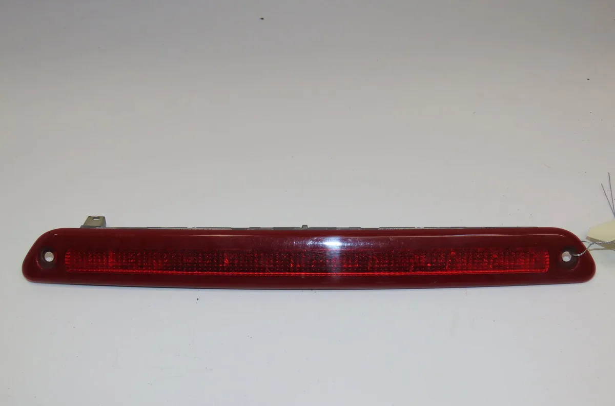Feux stop supplementaire Mercedes-benz SPRINTER 3,5-t Camionnette (B906) 311 cdi (906.631, 906.633, 906.635, 906.637) (2